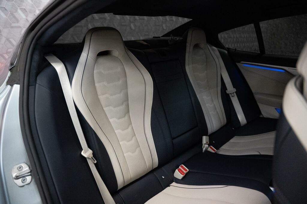 BMW 8 Series Gran Coupe 4.4L Null Blue #16
