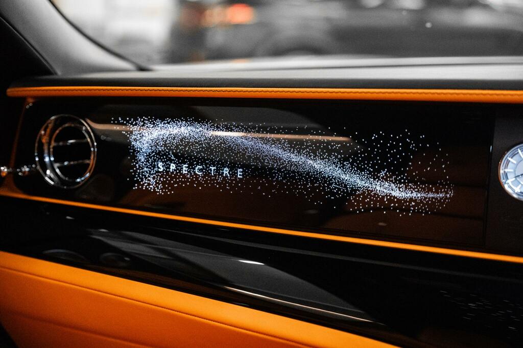 Rolls-Royce Spectre 430Kw Black #56