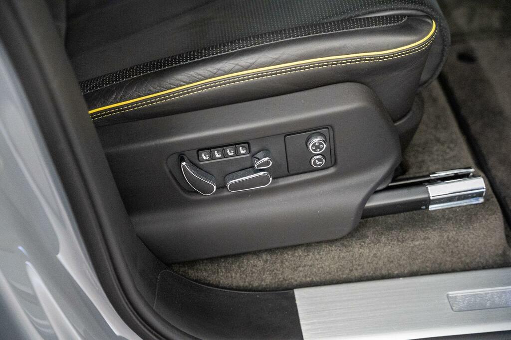 Bentley Bentayga S All Terrain Mulliner Blackline Black #23
