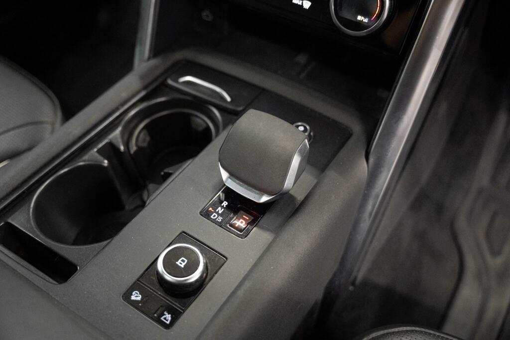 Land Rover Discovery 3.0 D250 R-dynamic Se Black #39