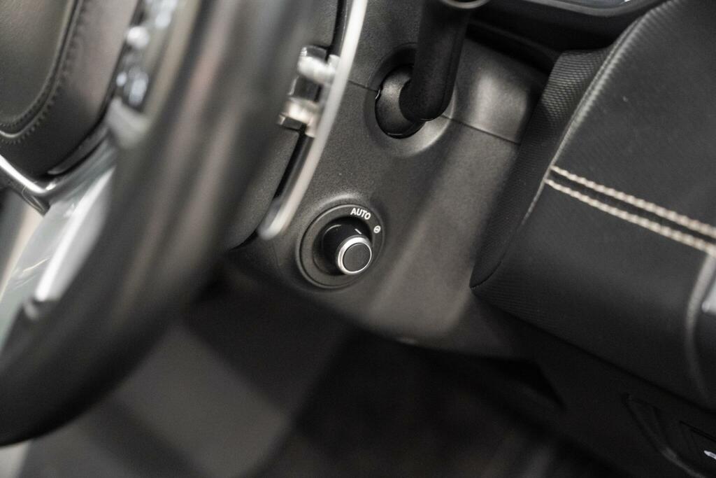 Land Rover Discovery 3.0 D250 R-dynamic Se Black #32