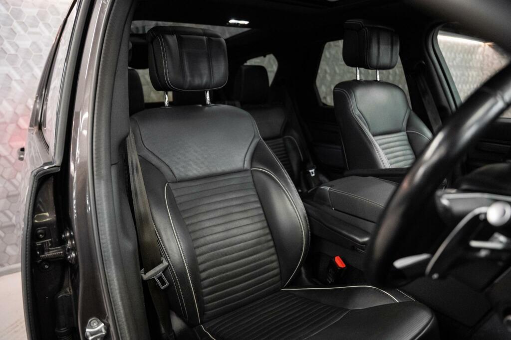 Land Rover Discovery 3.0 D250 R-dynamic Se Black #18