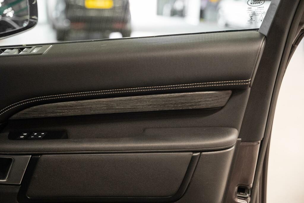 Land Rover Discovery 3.0 D250 R-dynamic Se Black #31