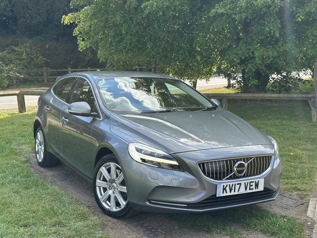 Volvo V40 2.0 Inscription D3 Grey