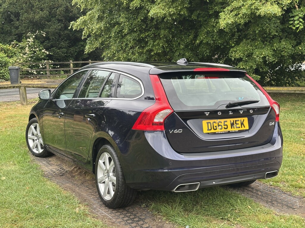 Volvo V60 Estate 2.0 Se Lux Nav D4 Geartronic 201565 Blue #3