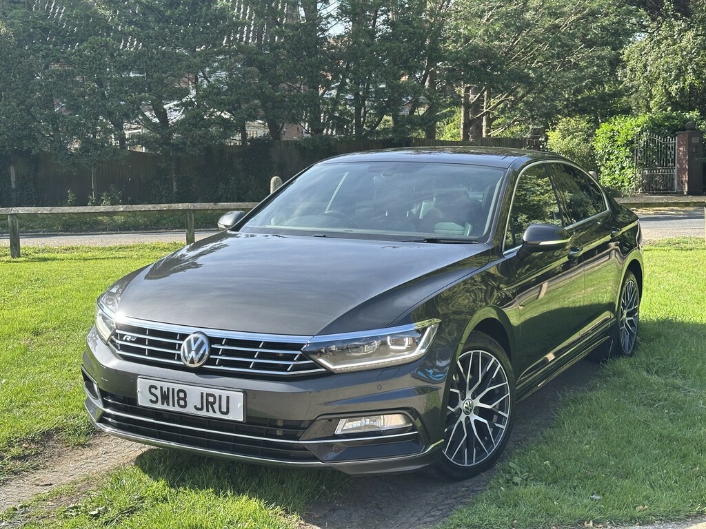 Volkswagen Passat Saloon 2.0 Tdi R-line 2018 SW18JRU Grey #2