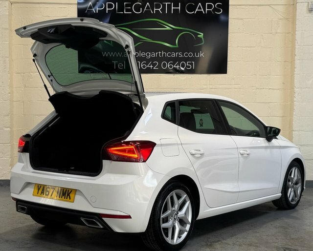 Seat Ibiza Tsi Fr Hatchback YA67NMK White #4