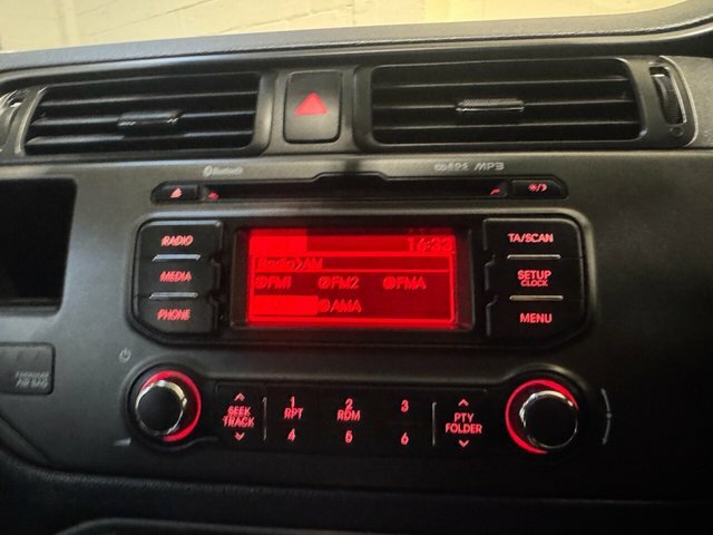 Kia RIO 1.25 1 Air Euro 5 Red #38