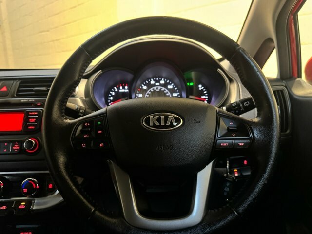 Kia RIO 1.25 1 Air Euro 5 Red #19