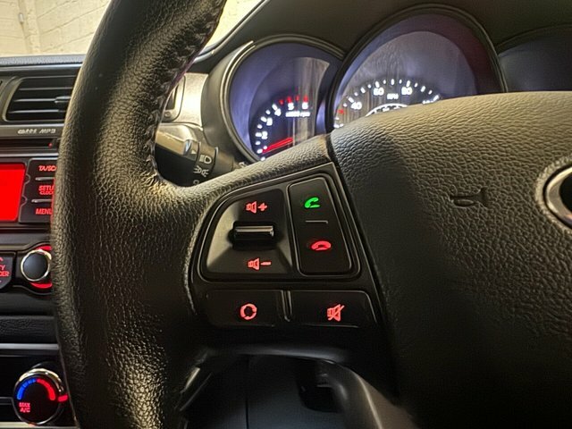 Kia RIO 1.25 1 Air Euro 5 Red #43