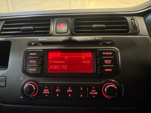 Kia RIO 1.25 1 Air Euro 5 Red #17