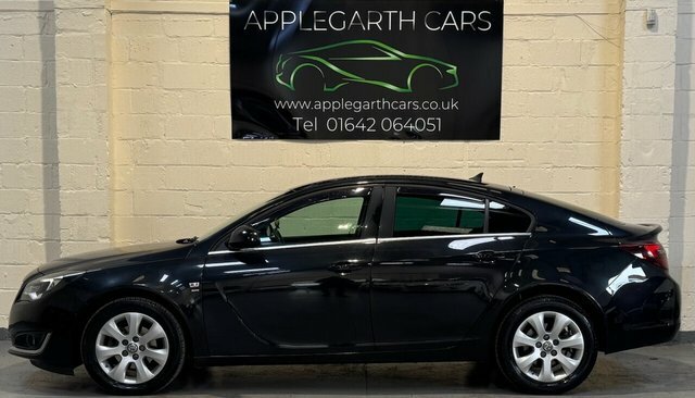 Vauxhall Insignia Cdti Sri Nav Hatchback Black #5