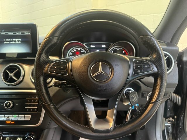 Mercedes-Benz CLA Class 2016 2.1 Cla220d Amg Sport Shooting Brake Dies Black #19