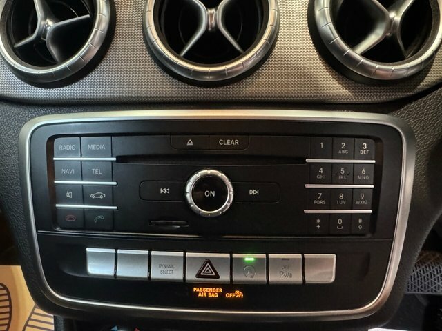 Mercedes-Benz CLA Class 2016 2.1 Cla220d Amg Sport Shooting Brake Dies Black #15