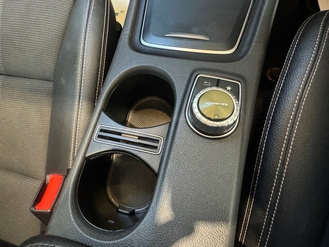 Mercedes-Benz CLA Class 2016 2.1 Cla220d Amg Sport Shooting Brake Dies Black #40