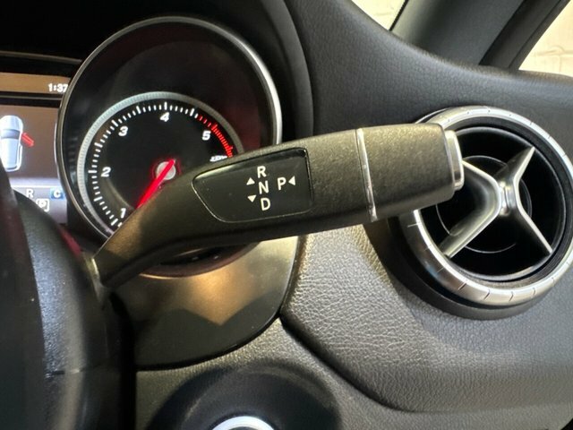 Mercedes-Benz CLA Class 2016 2.1 Cla220d Amg Sport Shooting Brake Dies Black #51