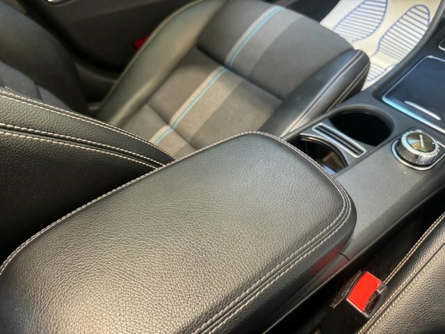 Mercedes-Benz CLA Class 2016 2.1 Cla220d Amg Sport Shooting Brake Dies Black #39