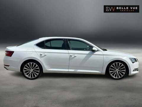 Skoda Superb 2.0 Superb Laurin MT66TLY White #4