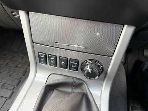 Nissan Navara Navara 2.3 Dci Tekna 4X4 Shr Dcb 190 Bhp Grey #17