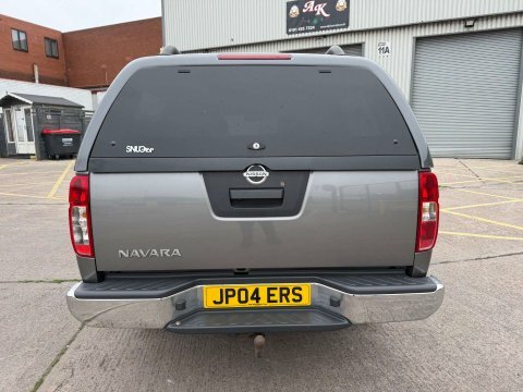 Nissan Navara Navara 2.3 Dci Tekna 4X4 Shr Dcb 190 Bhp Grey #9