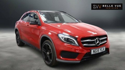 Mercedes-Benz GLA Class 2.1 Gla 220 Red