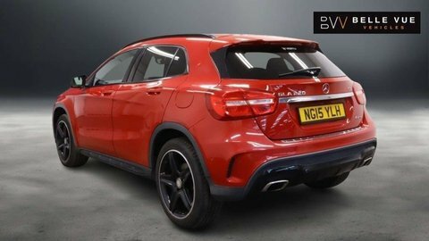 Mercedes-Benz GLA Class 2.1 Gla 220 Red #3