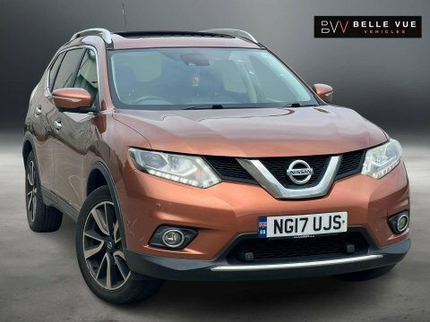 Nissan X-Trail 1.6 X-trail Tekna Orange