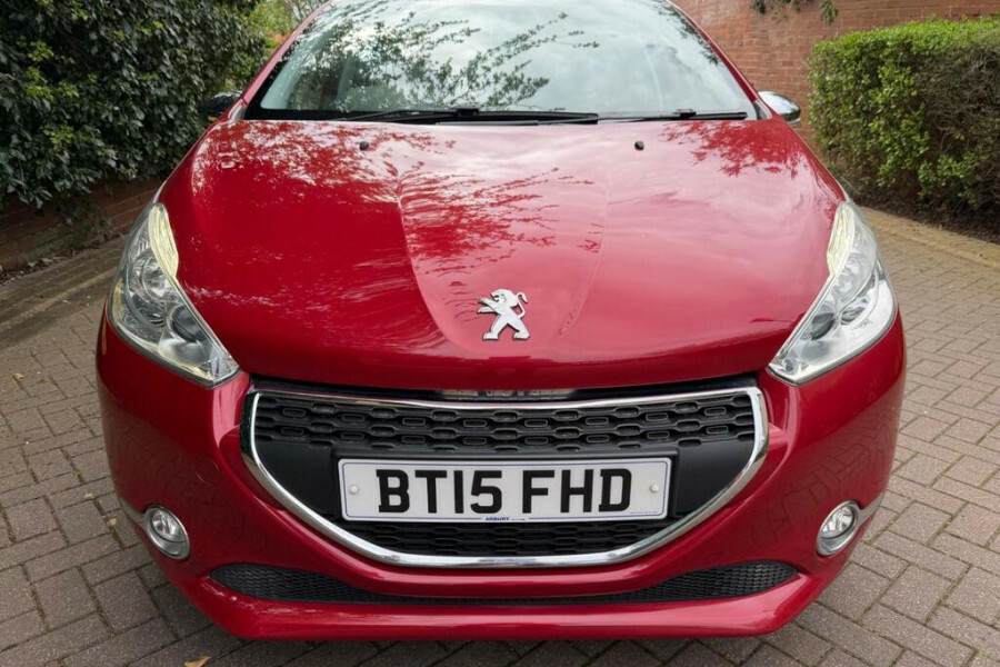 Peugeot 208 208 Style BT15FHD Red #4