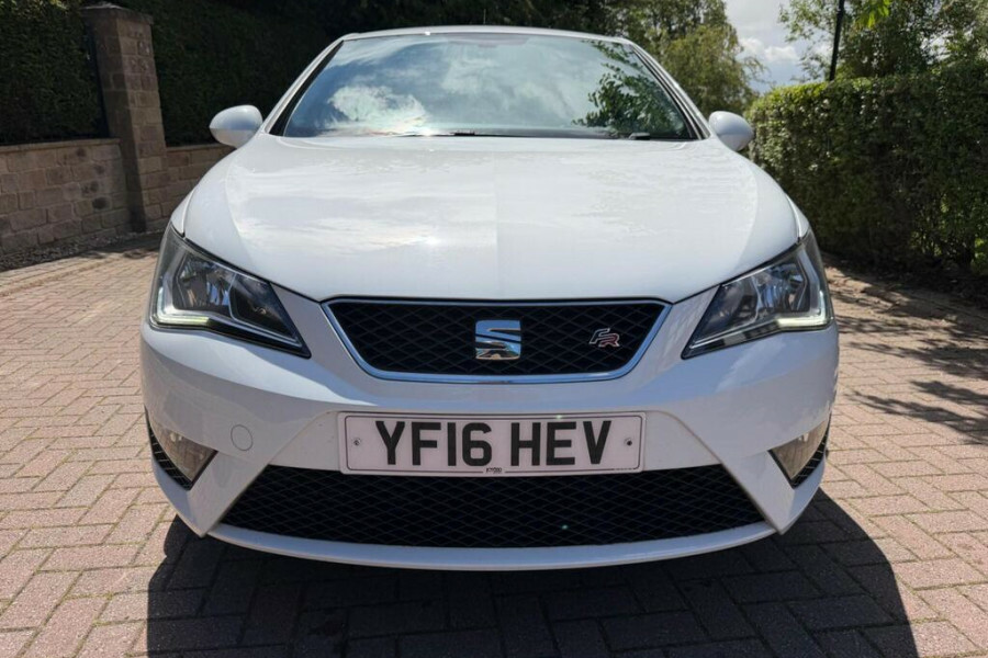 Seat Ibiza Hatchback White #3