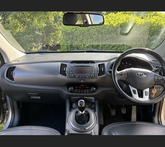 Kia Sportage 2 Black #5