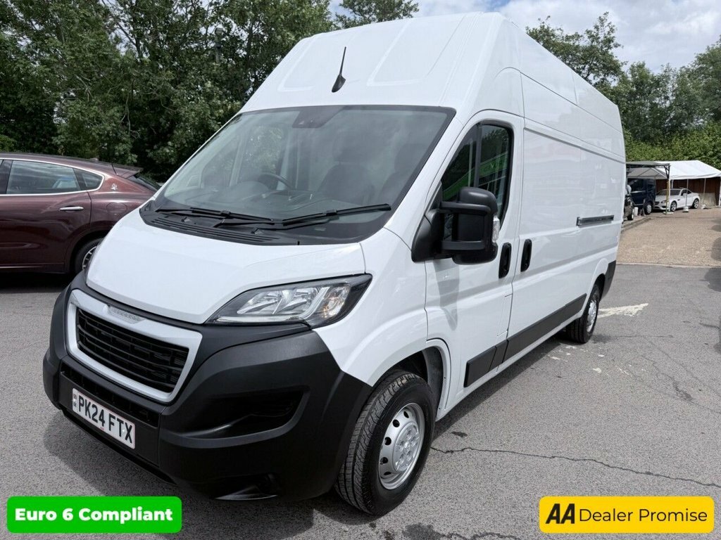 Peugeot Boxer 2.2L Professional Premium White #3