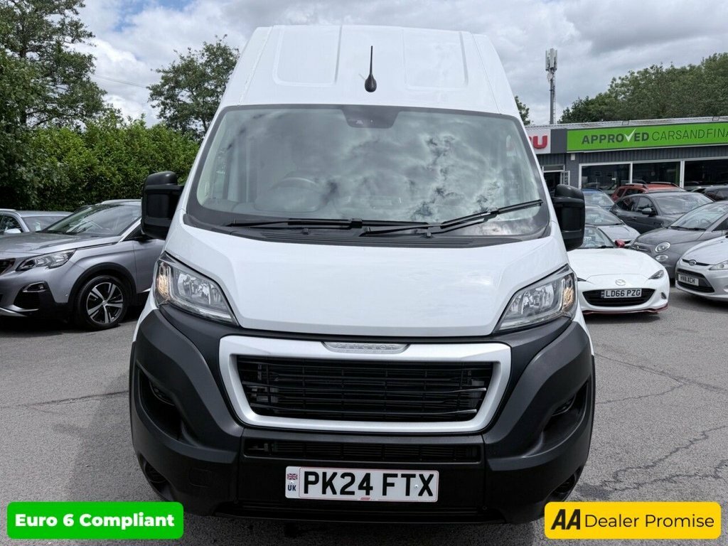 Peugeot Boxer 2.2L Professional Premium White #2