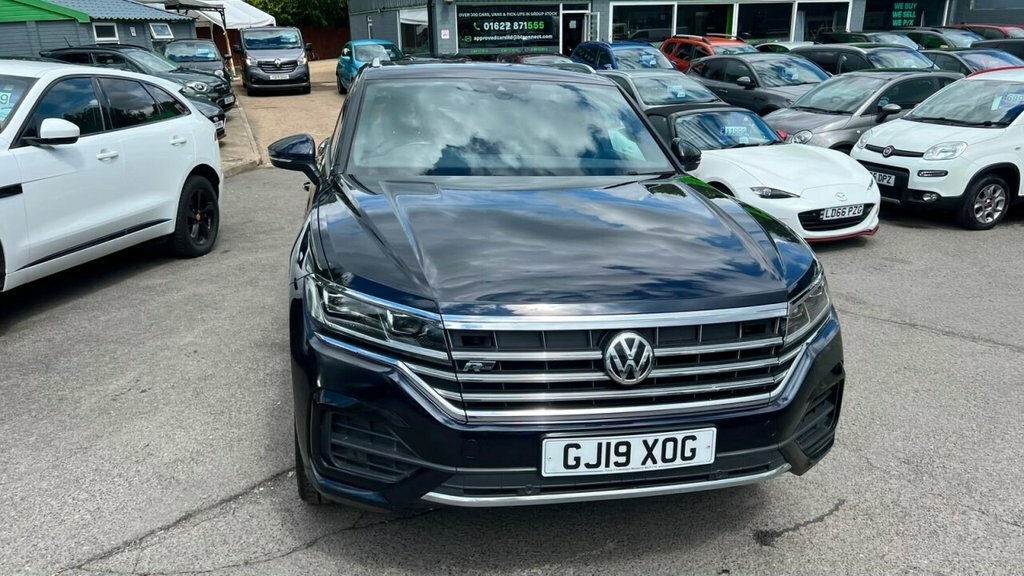 Volkswagen Touareg 3L R-line Tech GJ19XOG Blue #3