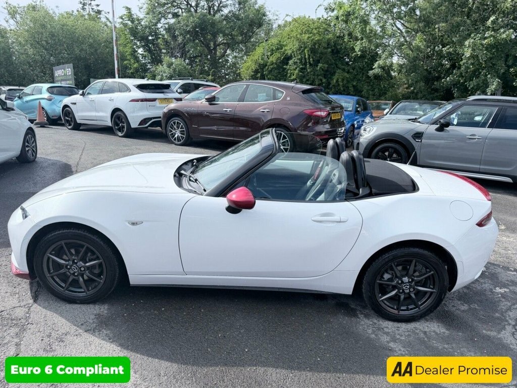 Mazda MX-5 Convertible LD66PZG White #4