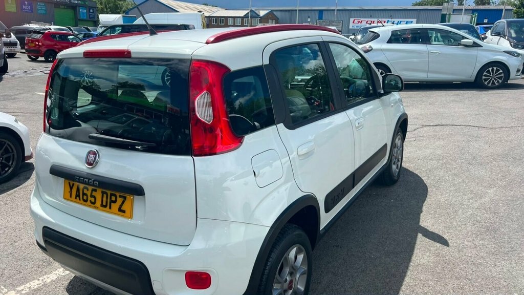 Fiat Panda 0.9L 4X4 White #4