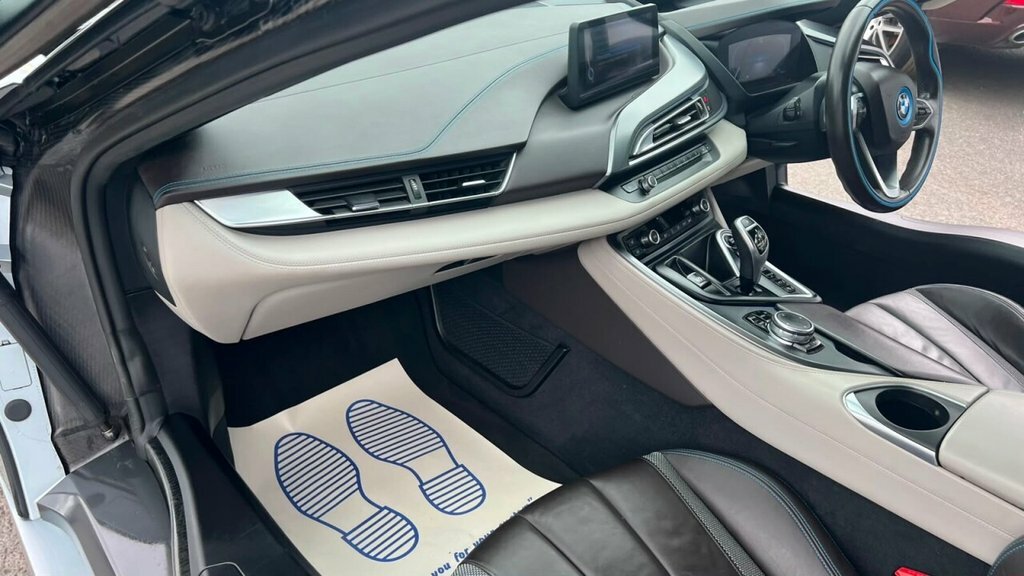 BMW i8 V8 Black #21