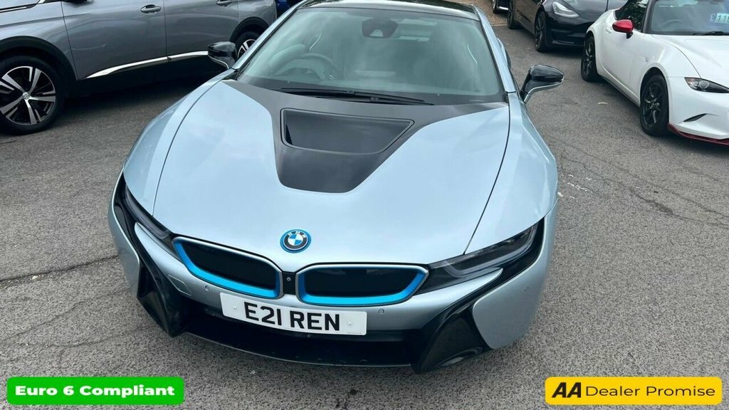 BMW i8 Coupe Silver #4