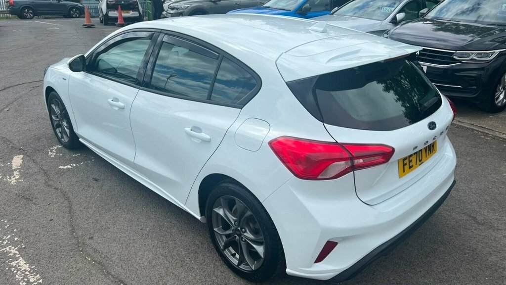 Ford Focus 1.5L St-line FE70YNR White #6