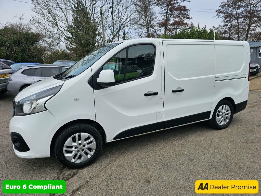 Renault Trafic 1.6L Sport Nav White #6