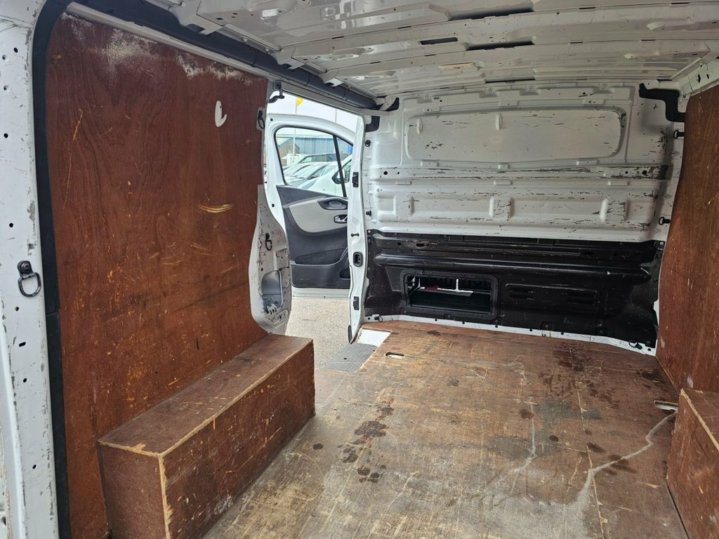 Renault Trafic Sl27 Energy Dci 145 Premier Edition Van Black #43