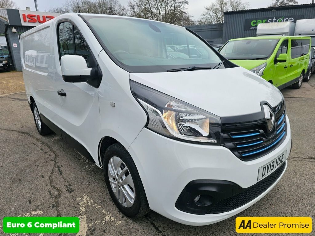 Renault Trafic 1.6L Sport Nav White #2