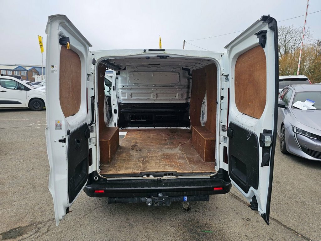 Renault Trafic Sl27 Energy Dci 145 Premier Edition Van Black #41