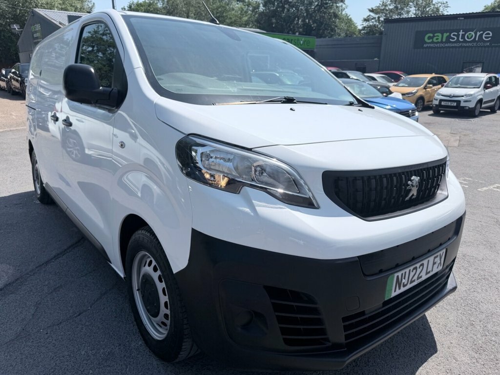Peugeot E-Expert Mpv White