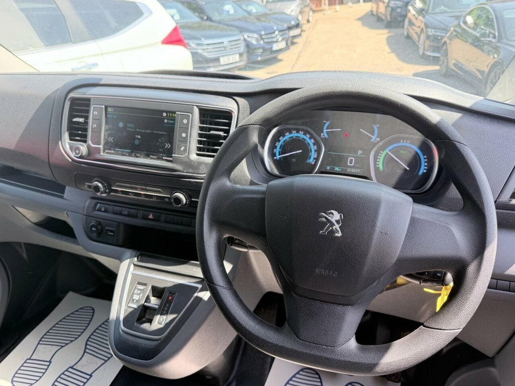 Peugeot E-Expert 1000 100Kw 75Kwh White #10