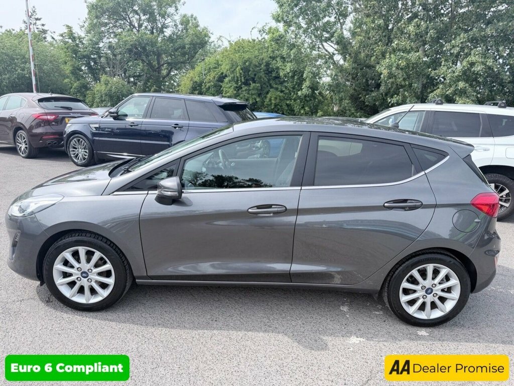 Ford Fiesta Hatchback VX67MVP Grey #4