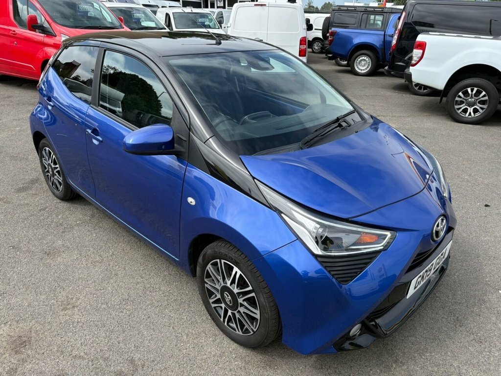 Toyota Aygo 1L X-clusiv GK19GGA Blue #2