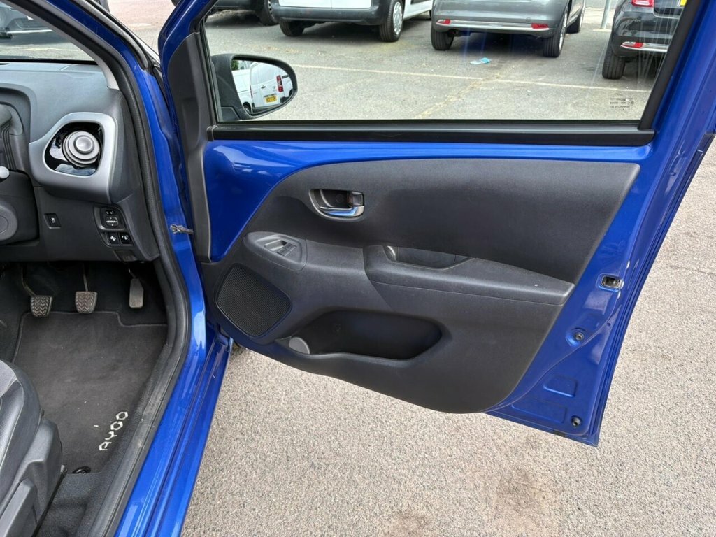 Toyota Aygo 1L X-clusiv GK19GGA Blue #6