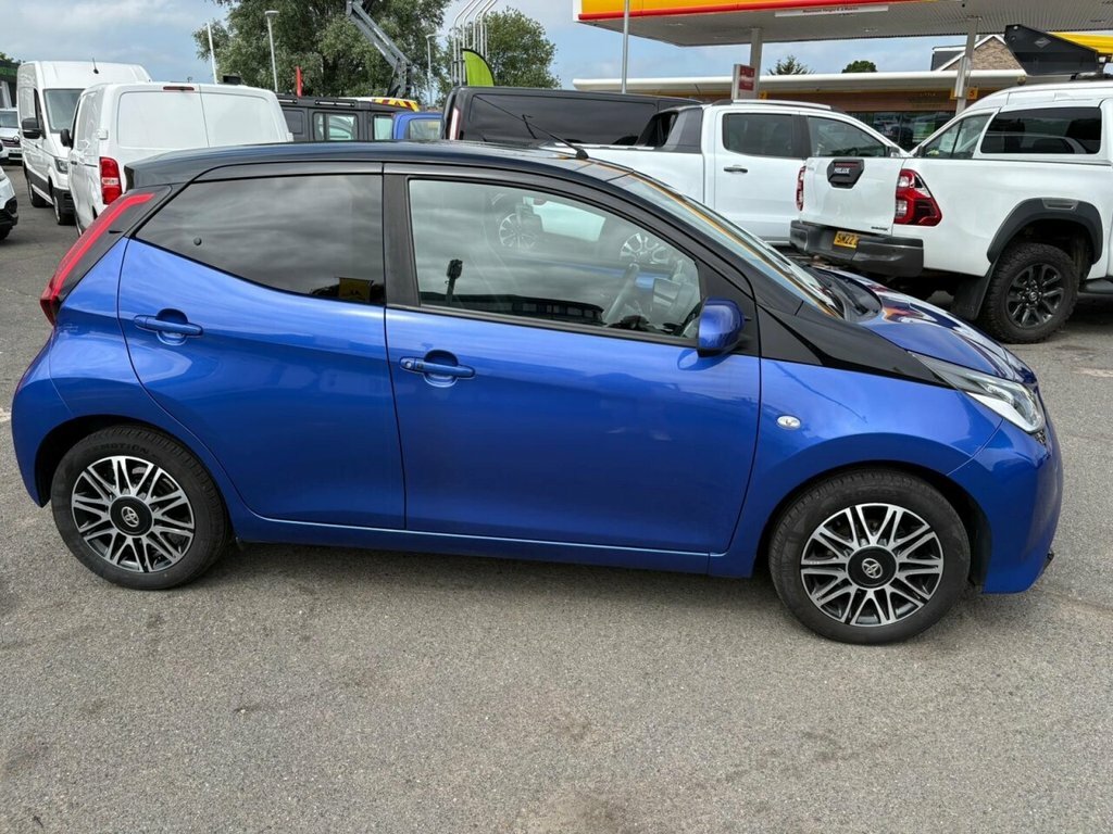 Toyota Aygo 1L X-clusiv GK19GGA Blue #3