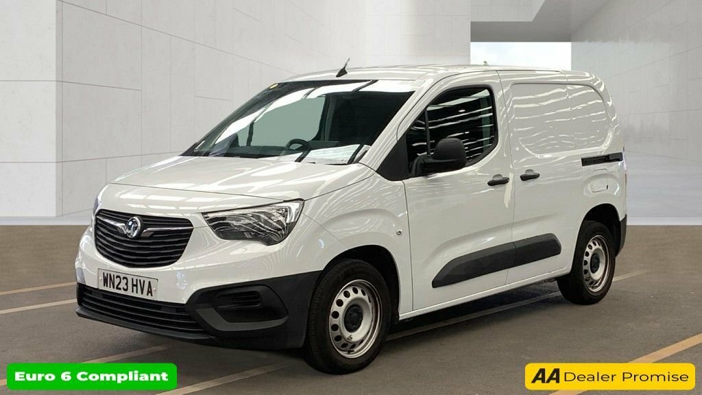 Vauxhall Combo 1.5L Prime White #2