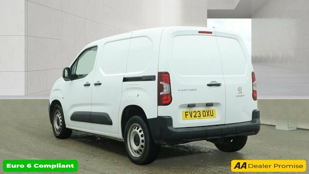 Peugeot Partner 1.5L Professional Premium White #3